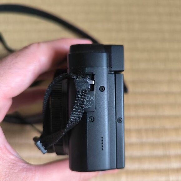 Panasonic Lumix DC-TZ95 4K Digital Camera - Picture 6 of 9